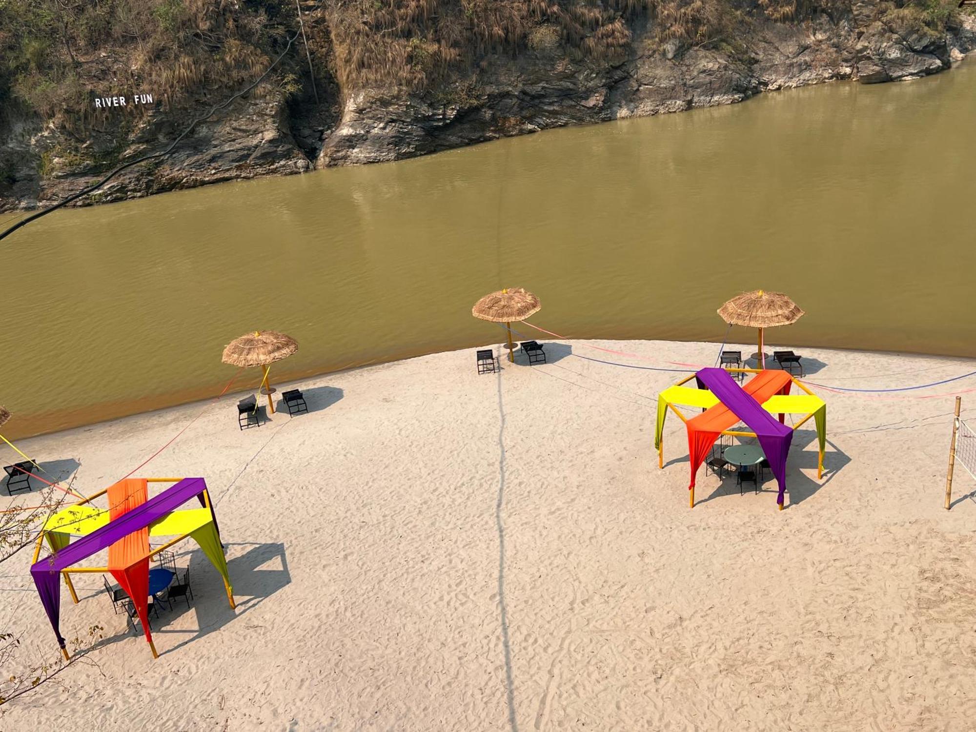 River Fun Beach Resort ゴルカ エクステリア 写真
